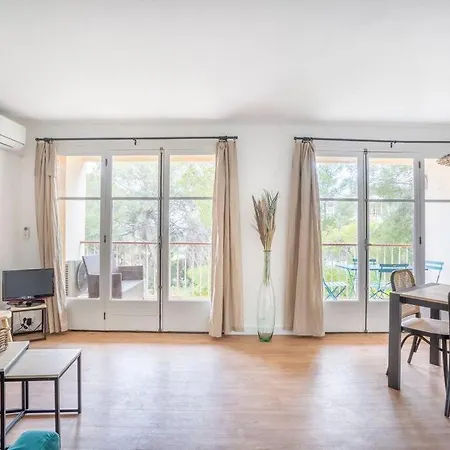 Joli Cocon Au Coeur De カシ